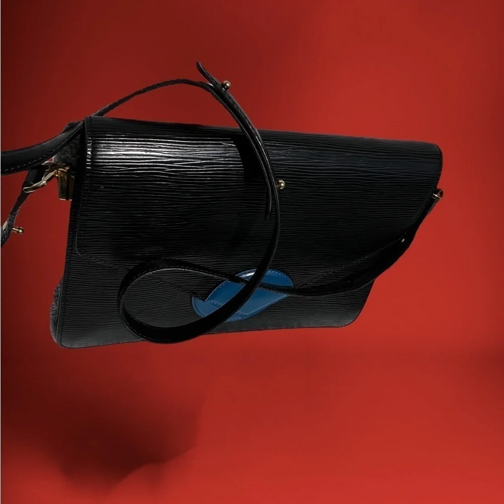 LV Black and Blue Epi Osh